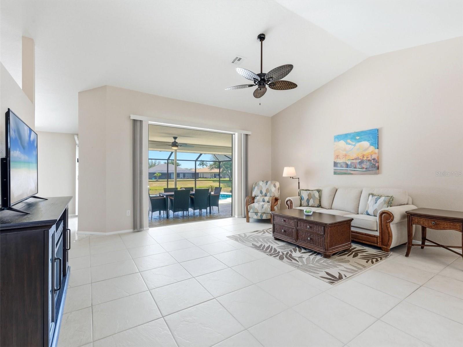 713 ROTONDA CIR, ROTONDA WEST, FL, 33947