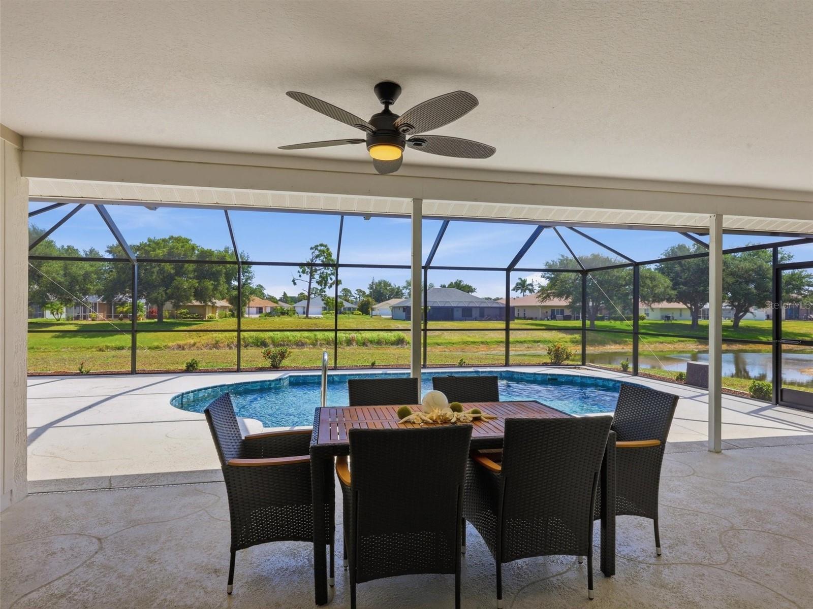 713 ROTONDA CIR, ROTONDA WEST, FL, 33947