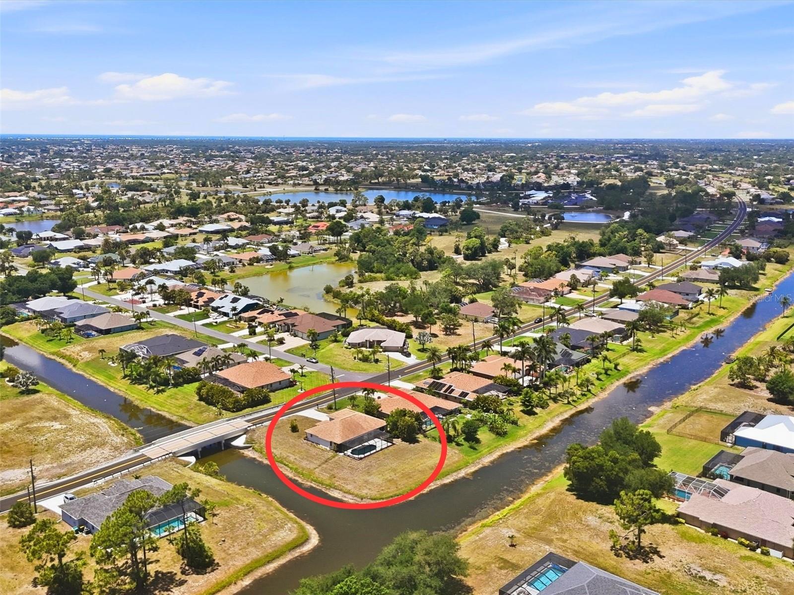 713 ROTONDA CIR, ROTONDA WEST, FL, 33947