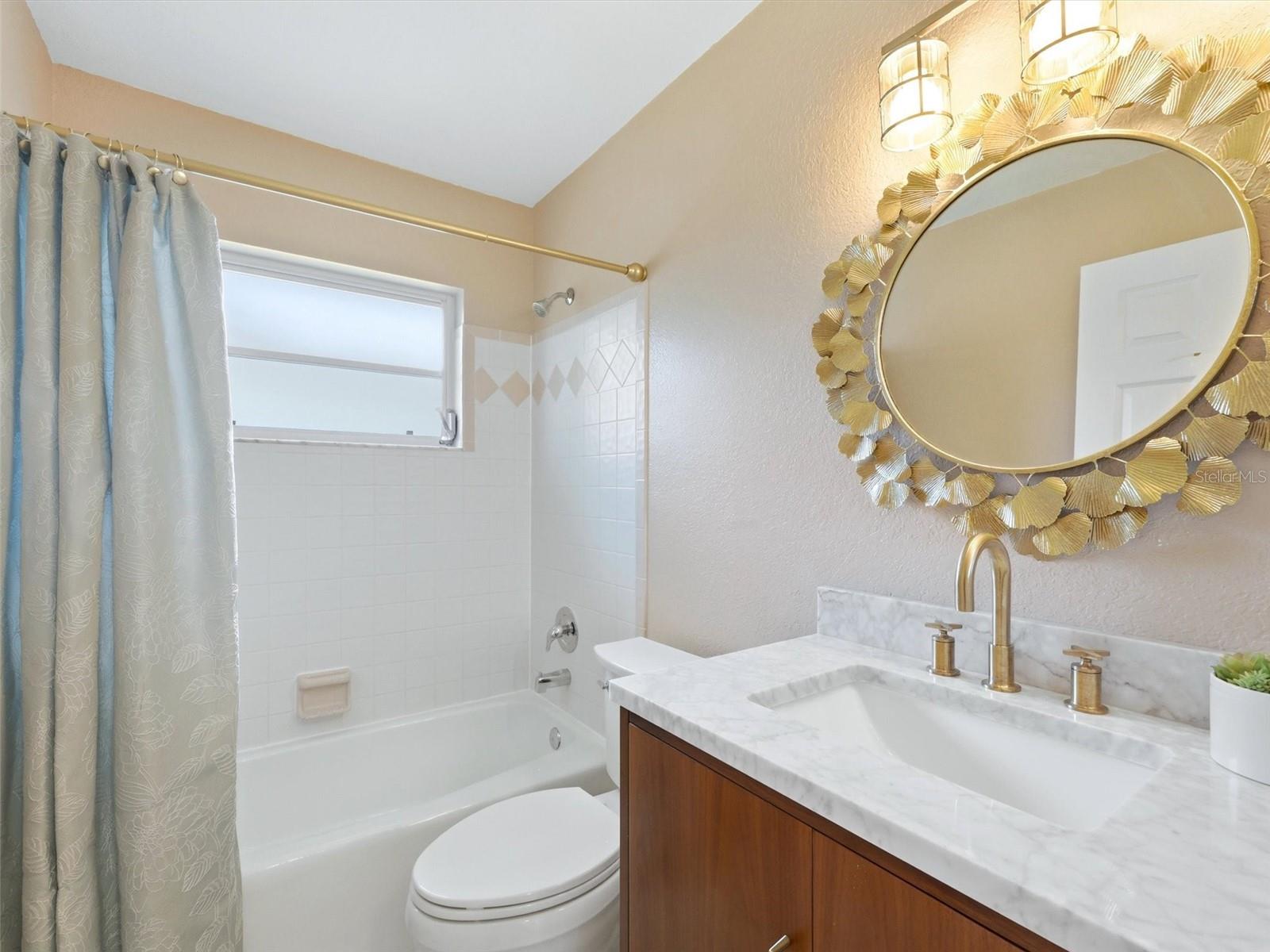 713 ROTONDA CIR, ROTONDA WEST, FL, 33947