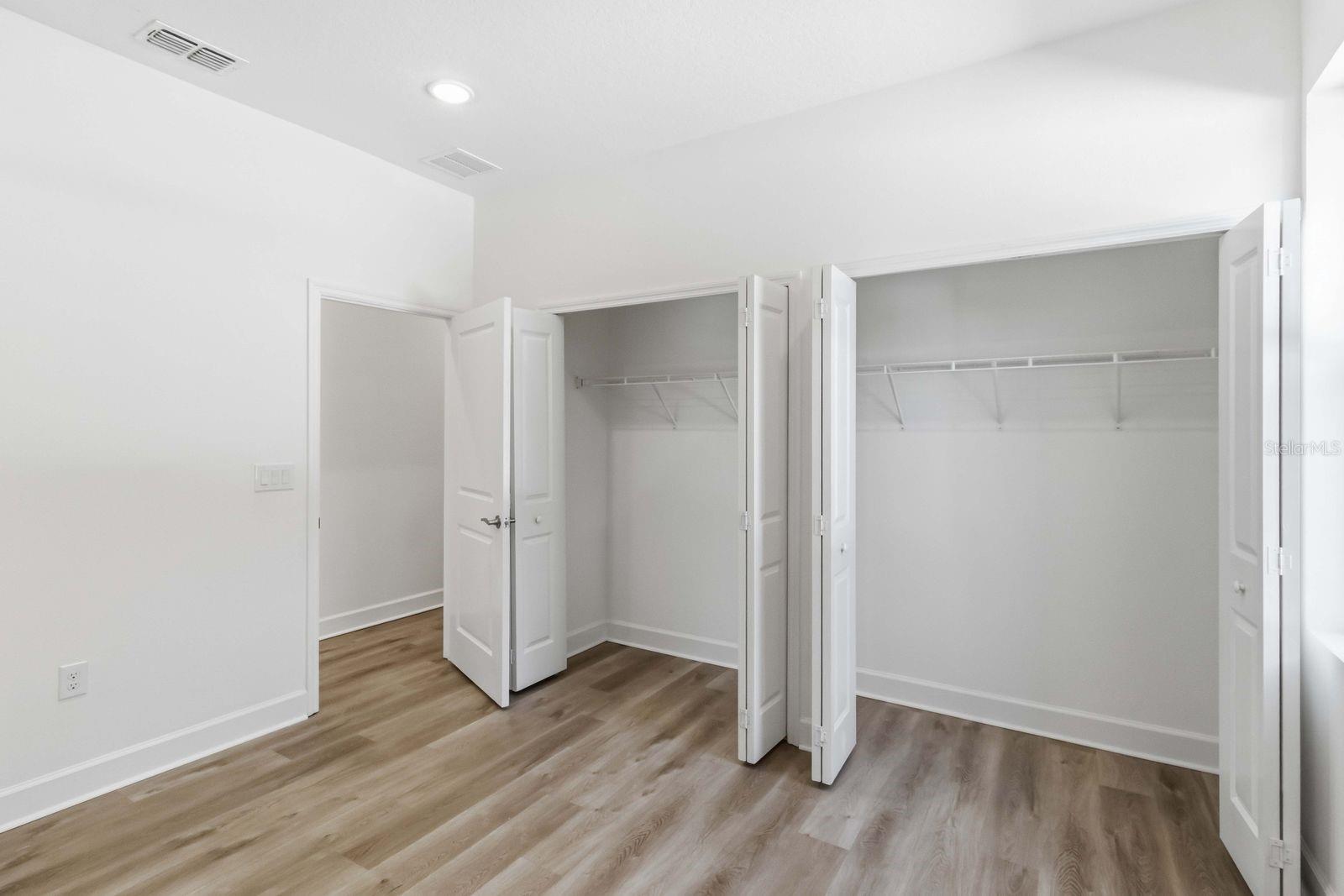 2613 E 23RD AVE #1/2, TAMPA, FL, 33605