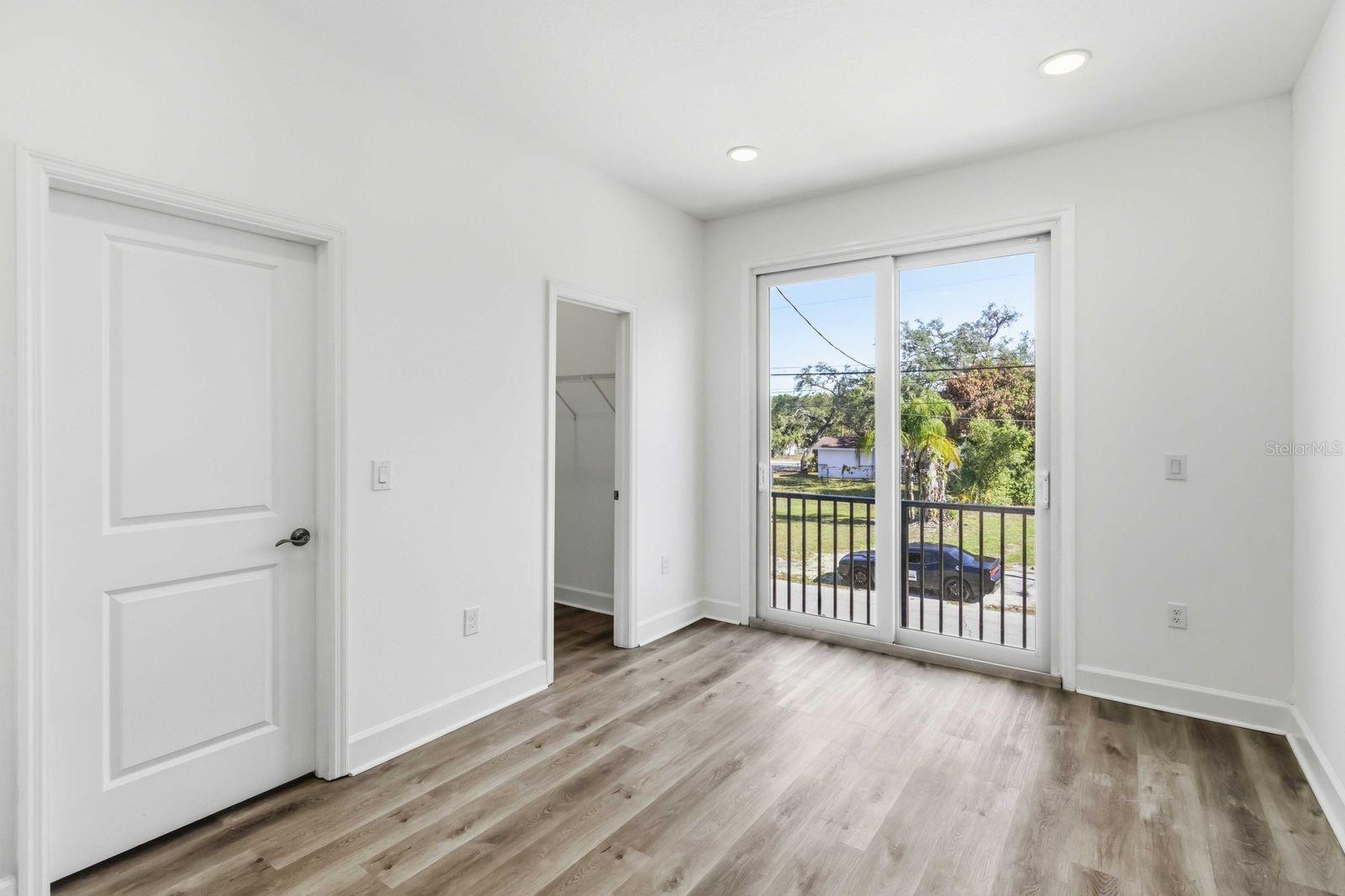 2613 E 23RD AVE #1/2, TAMPA, FL, 33605