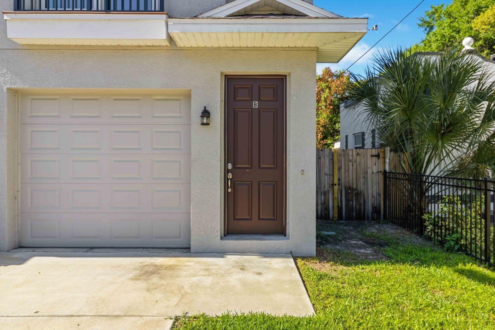 2613 E 23RD AVE #1/2, TAMPA, FL, 33605