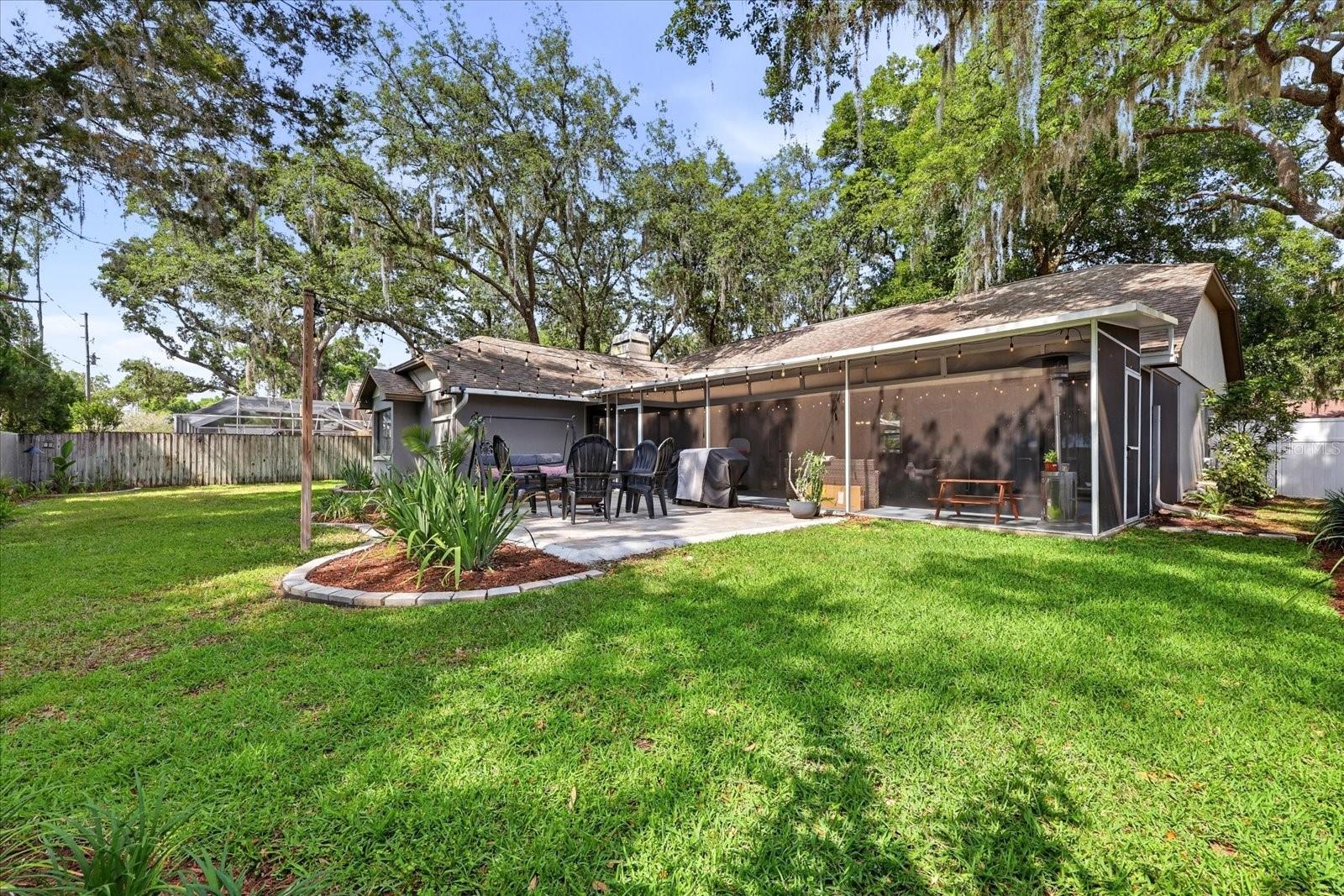 1445 WATERWOOD DR, LUTZ, FL, 33559