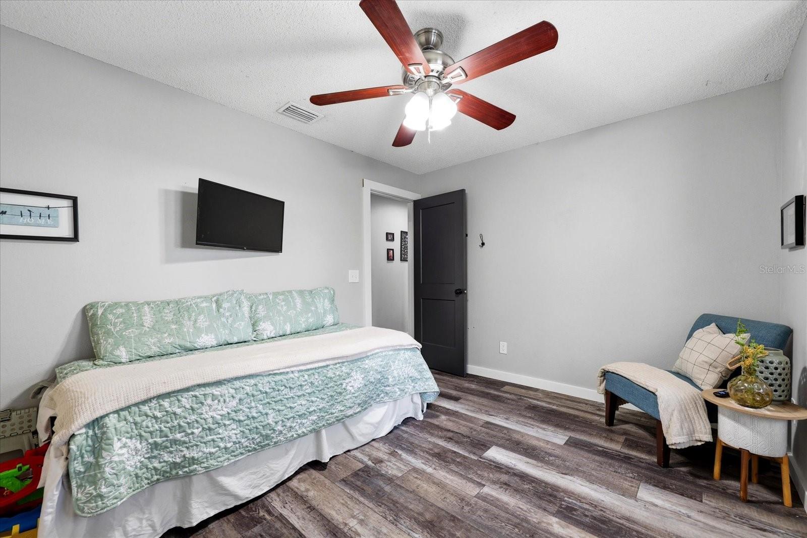 1445 WATERWOOD DR, LUTZ, FL, 33559