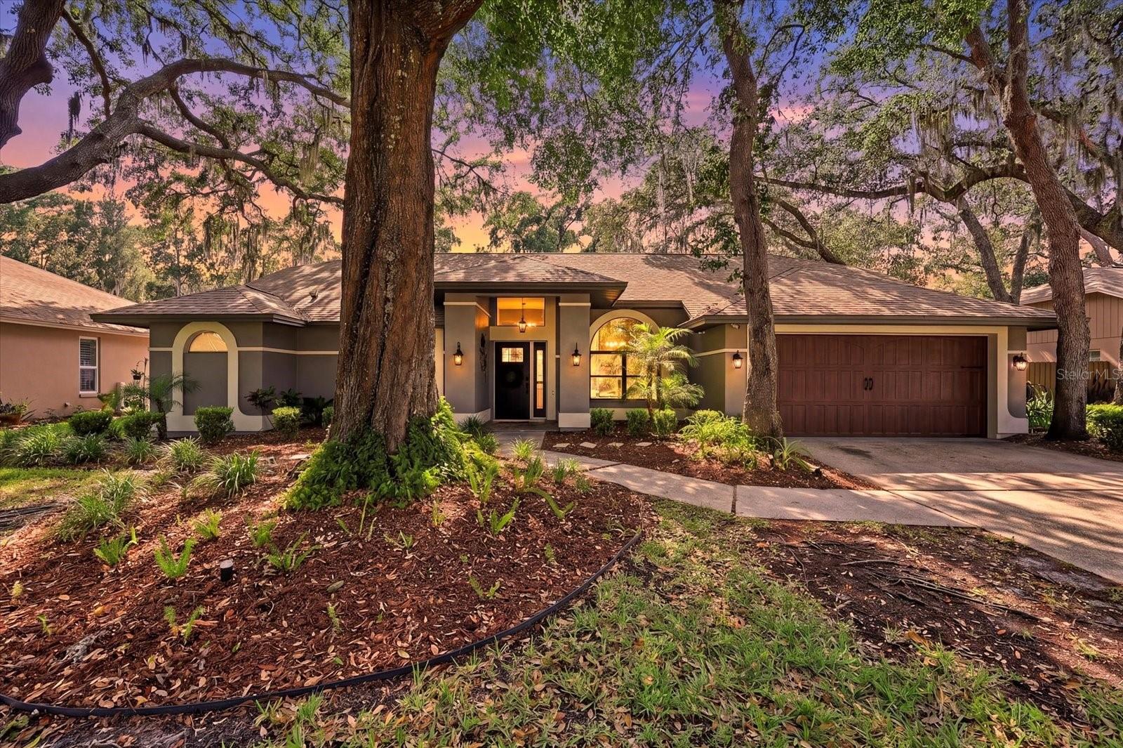 1445 WATERWOOD DR, LUTZ, FL, 33559