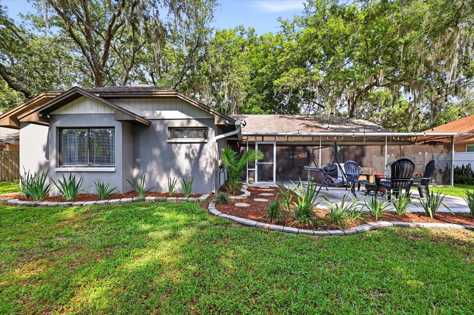 1445 WATERWOOD DR, LUTZ, FL, 33559