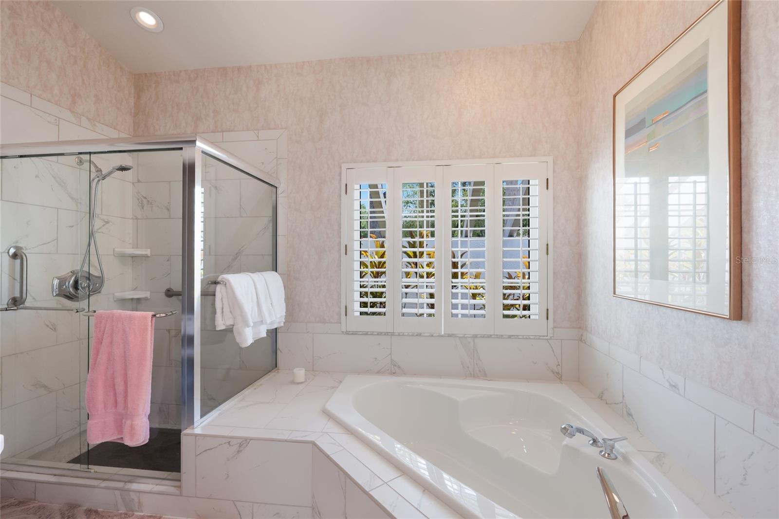 2893 SANDRINGHAM PL, SARASOTA, FL, 34235