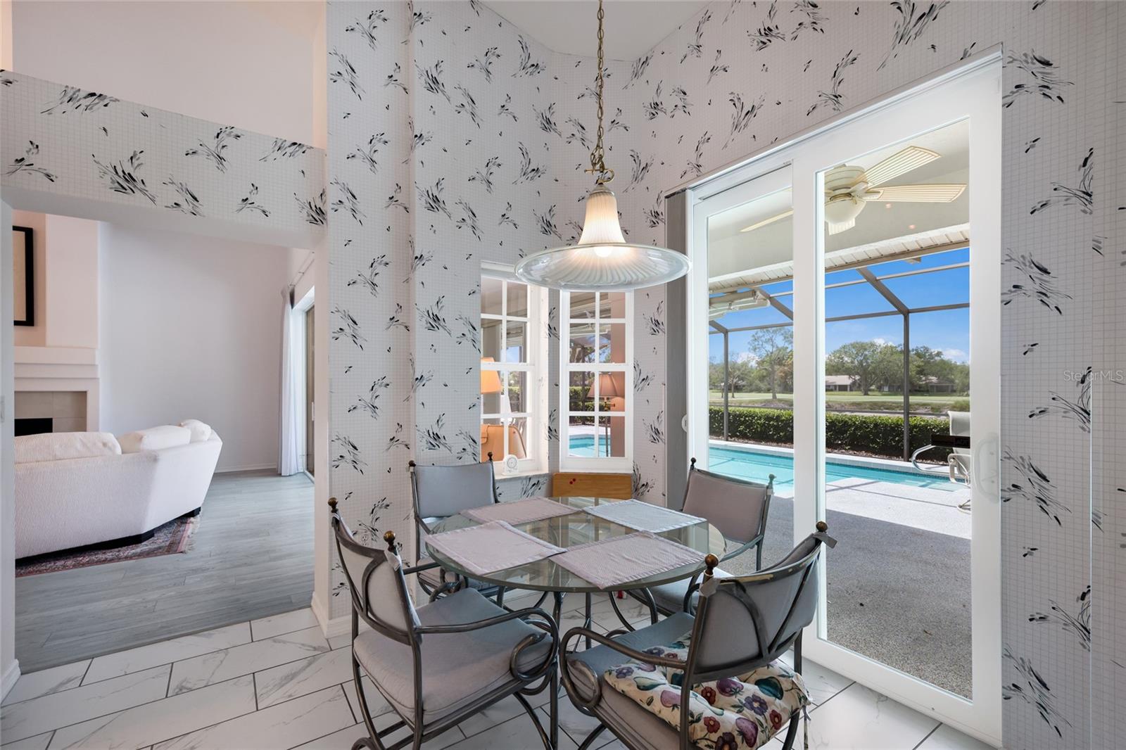 2893 SANDRINGHAM PL, SARASOTA, FL, 34235