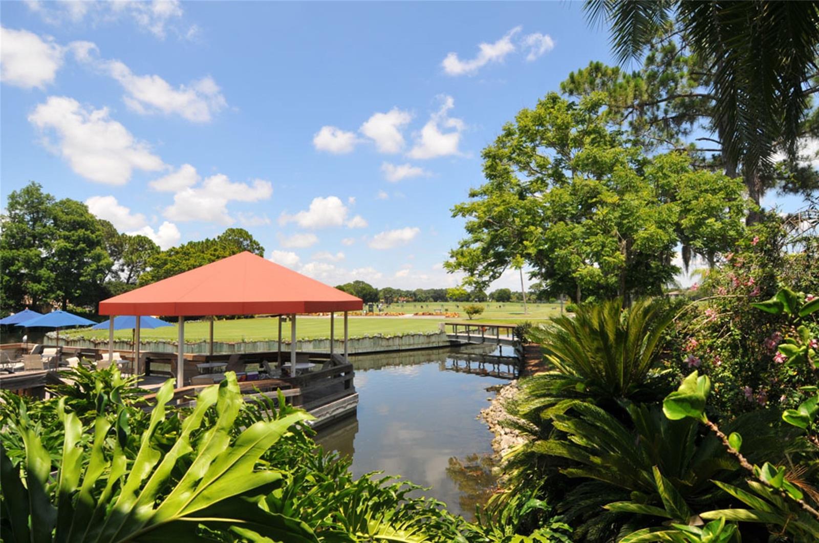 2893 SANDRINGHAM PL, SARASOTA, FL, 34235