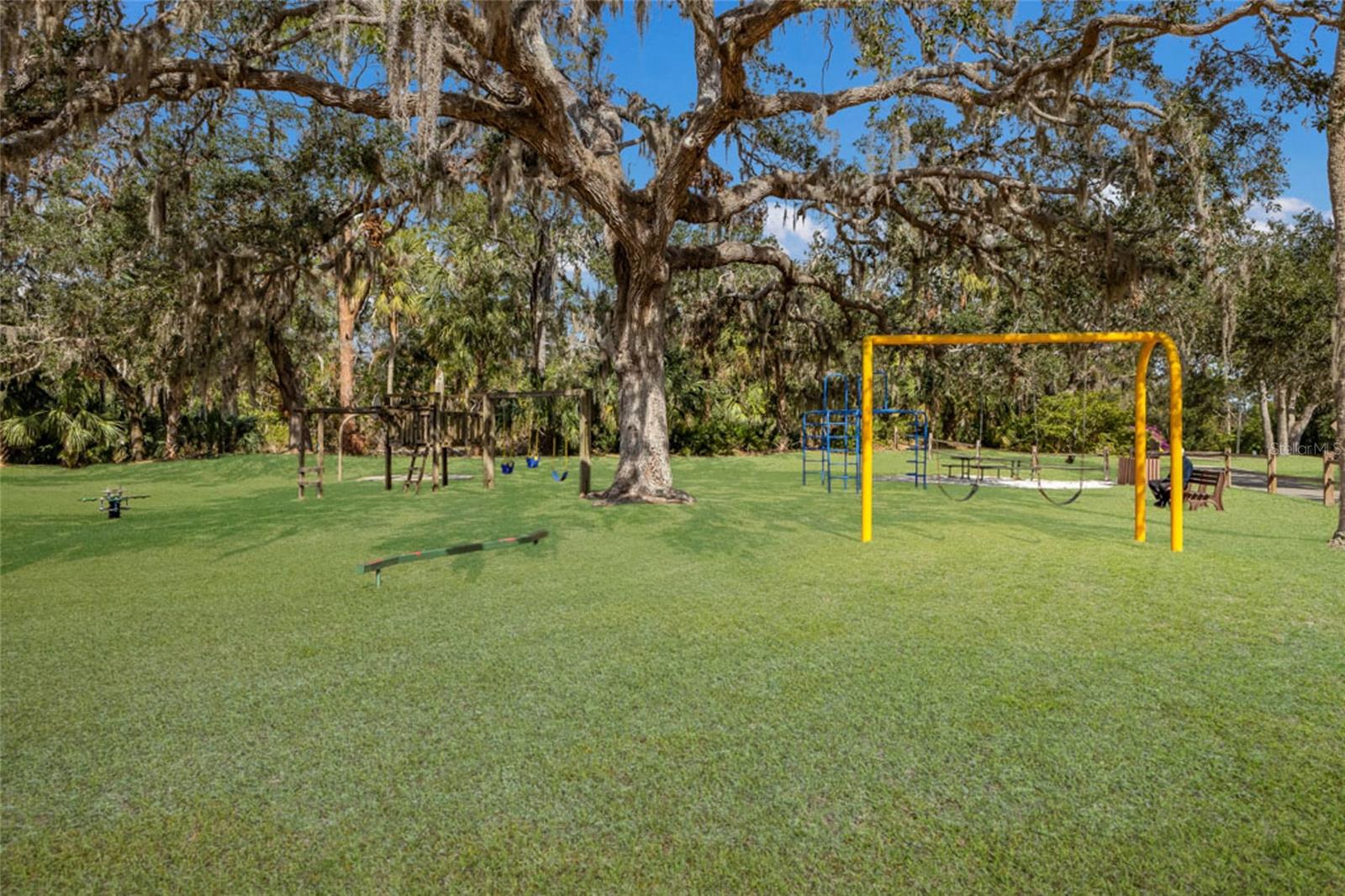 2893 SANDRINGHAM PL, SARASOTA, FL, 34235