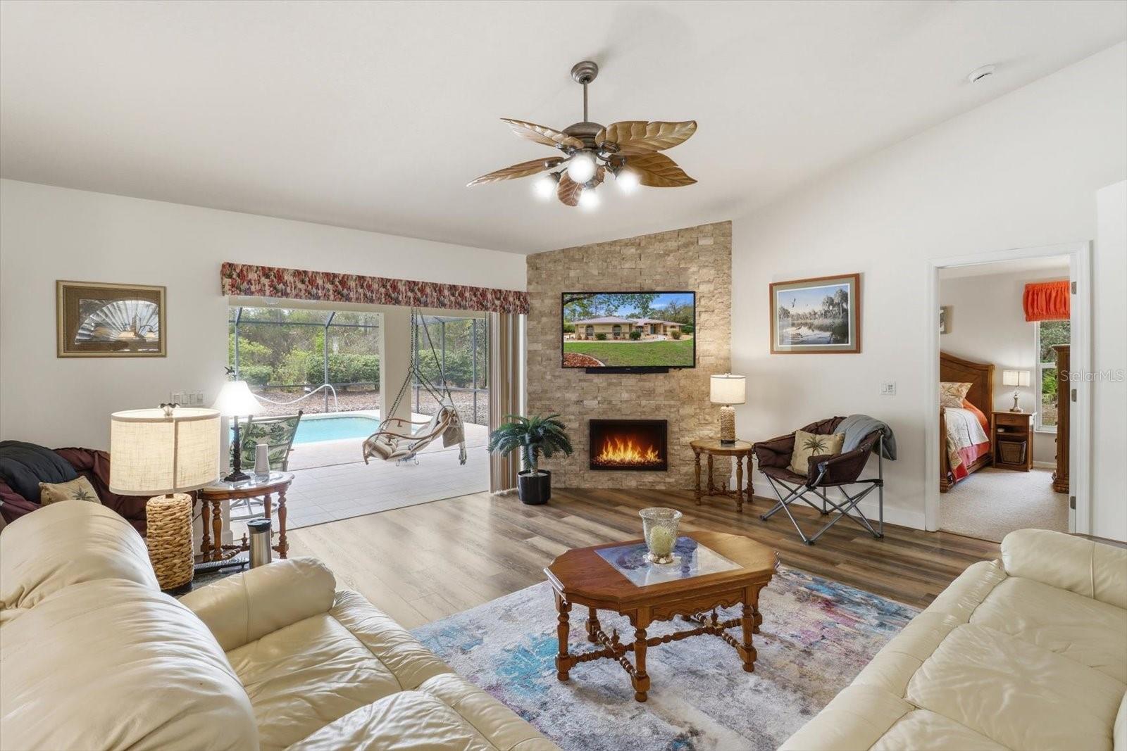 4474 W HORSESHOE DR, BEVERLY HILLS, FL, 34465