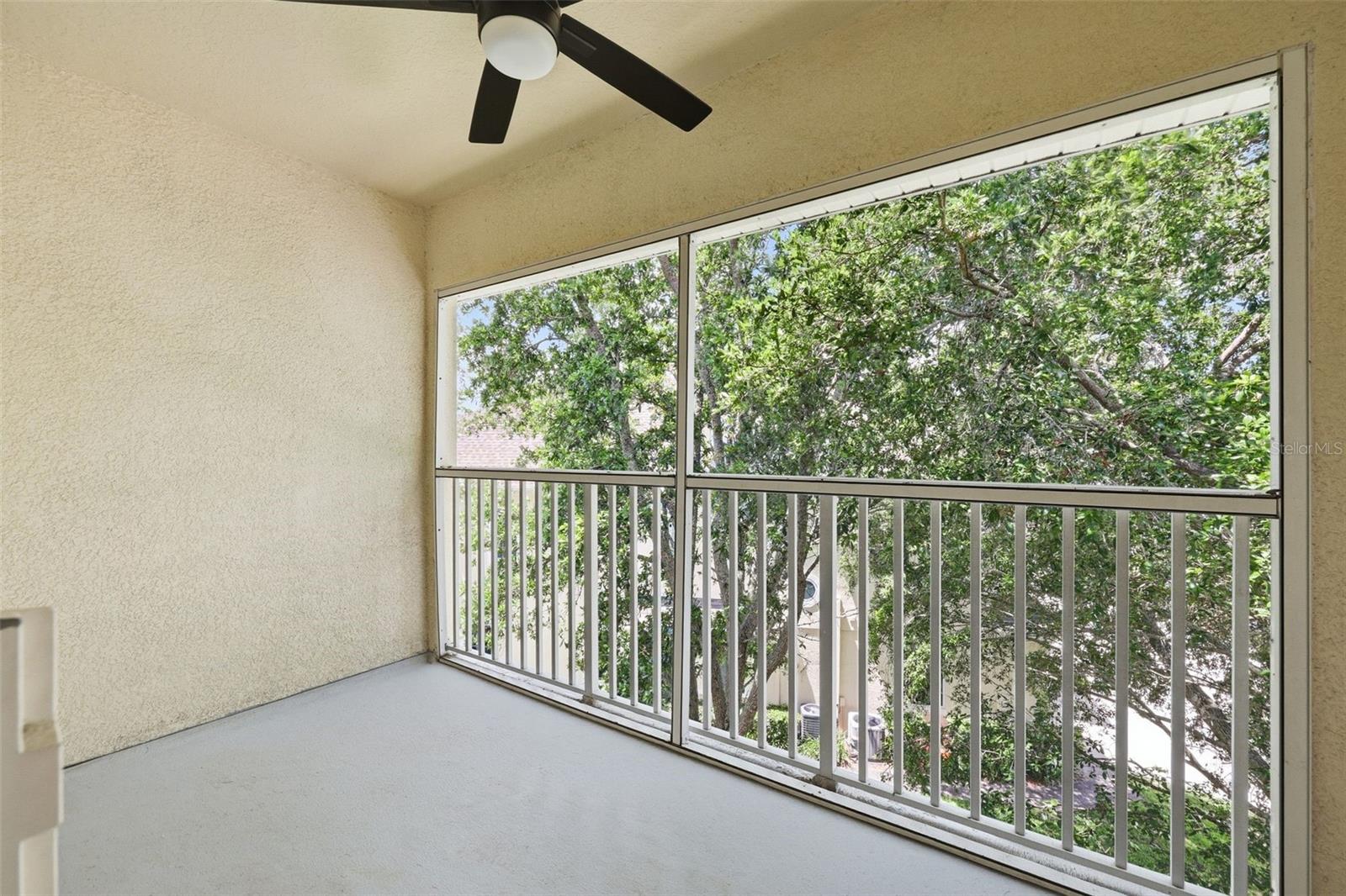 98 S HIGHLAND AVE #102, TARPON SPRINGS, FL, 34689
