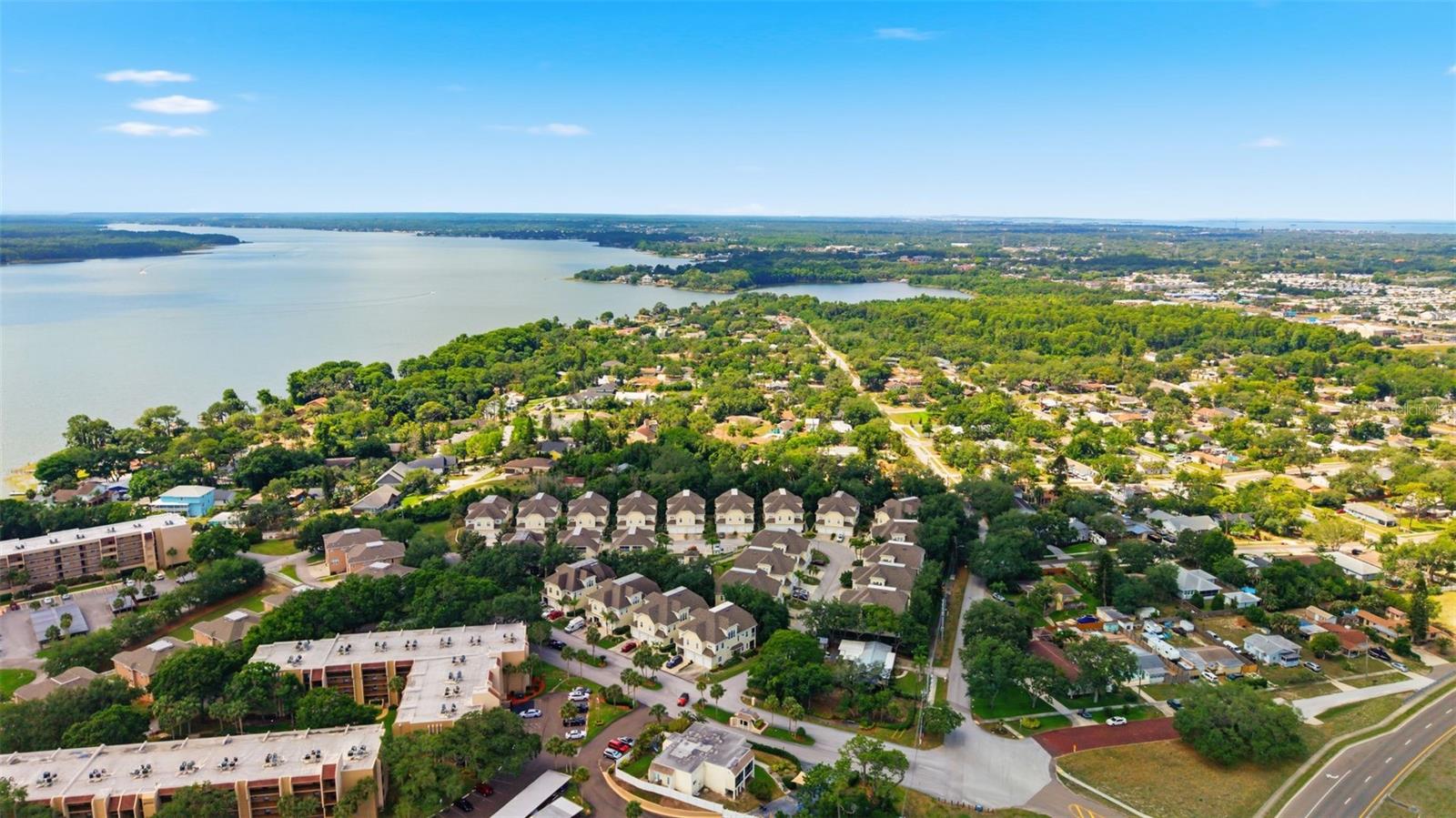 98 S HIGHLAND AVE #102, TARPON SPRINGS, FL, 34689
