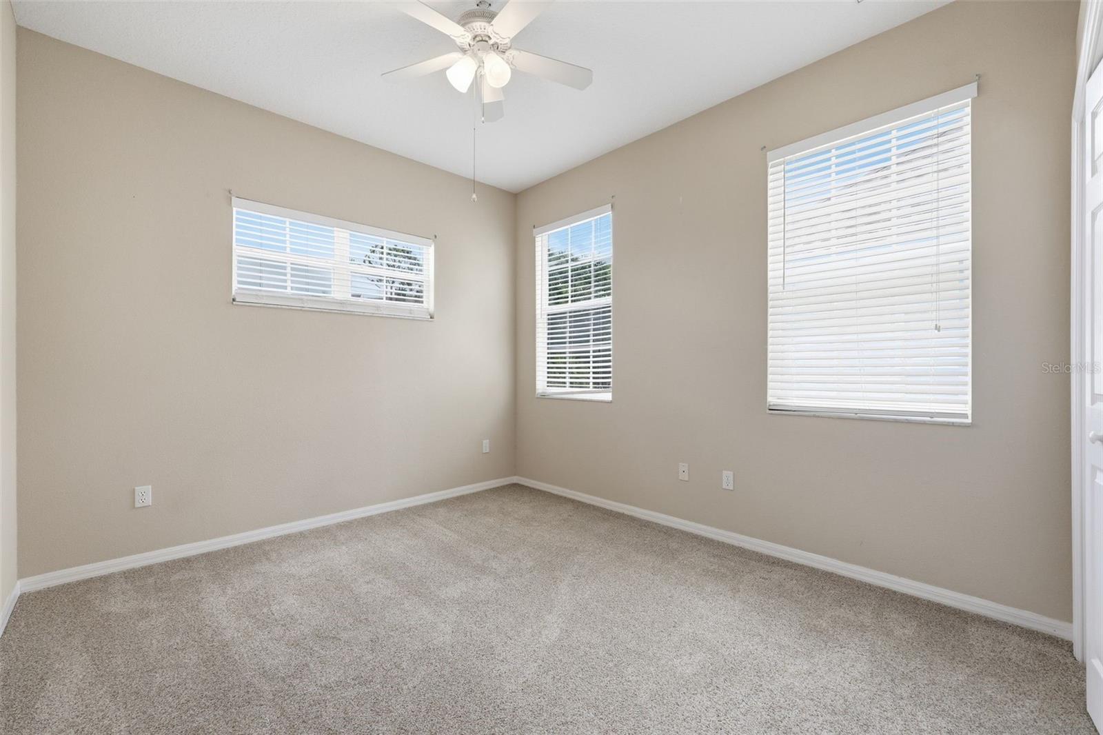 98 S HIGHLAND AVE #102, TARPON SPRINGS, FL, 34689