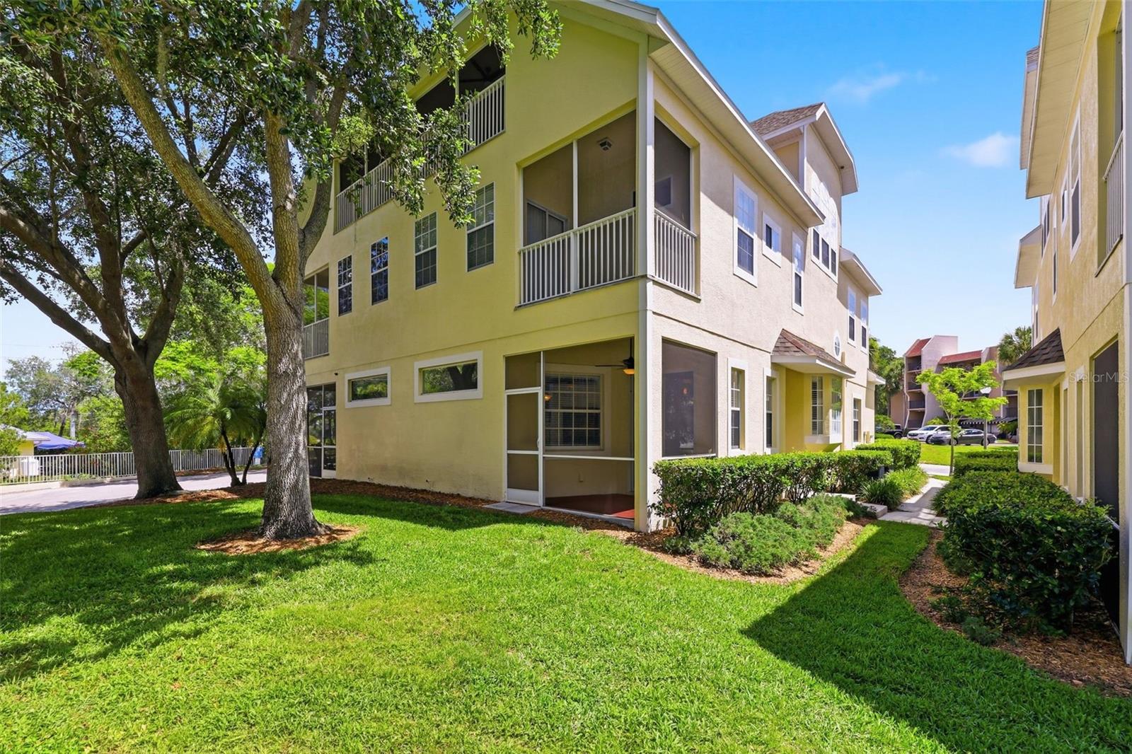 98 S HIGHLAND AVE #102, TARPON SPRINGS, FL, 34689