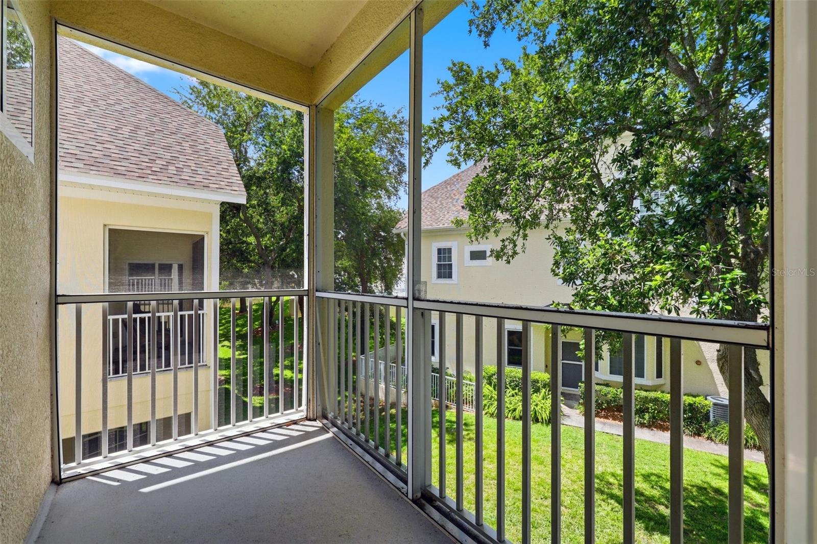 98 S HIGHLAND AVE #102, TARPON SPRINGS, FL, 34689
