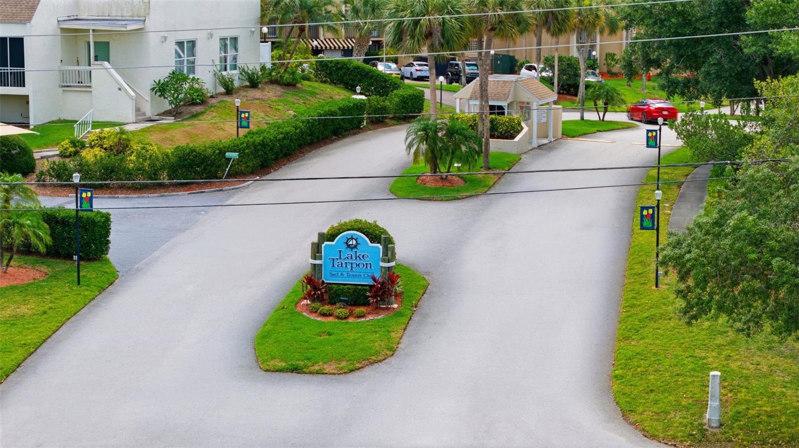 98 S HIGHLAND AVE #102, TARPON SPRINGS, FL, 34689