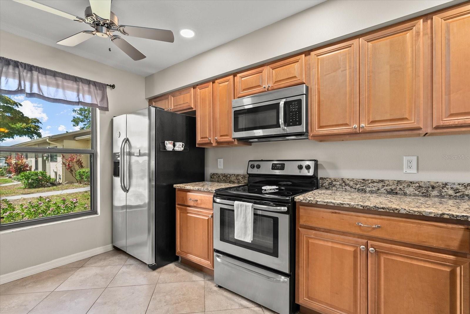 2723 60TH AVENUE DR W #2723, BRADENTON, FL, 34207