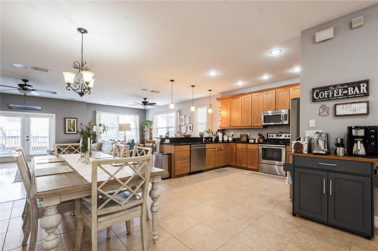 10422 LA MIRAGE CT, TAMPA, FL, 33615
