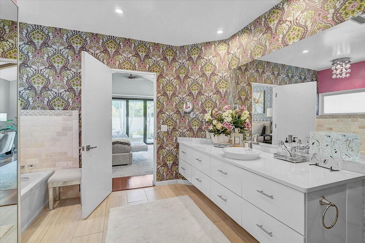 627 OWL WAY, SARASOTA, FL, 34236