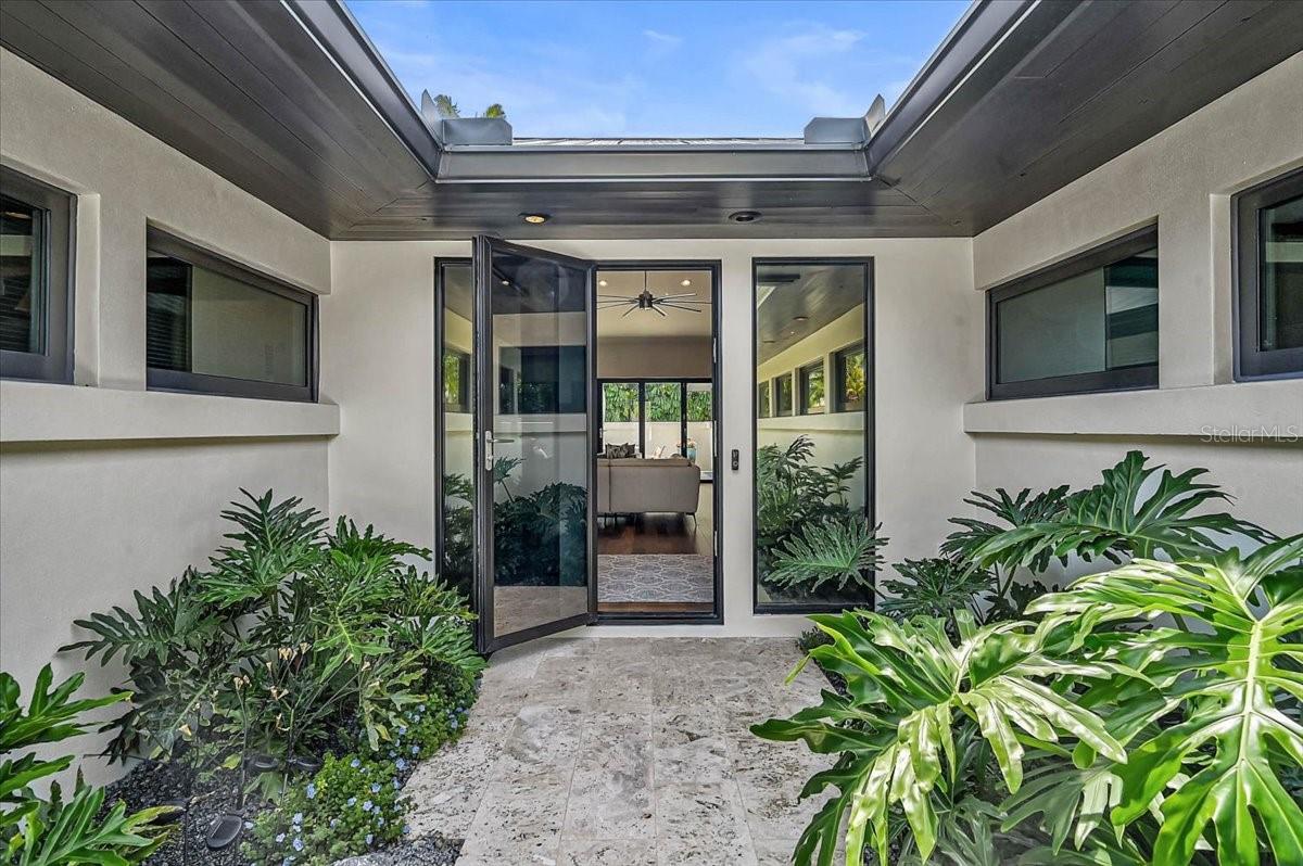 627 OWL WAY, SARASOTA, FL, 34236