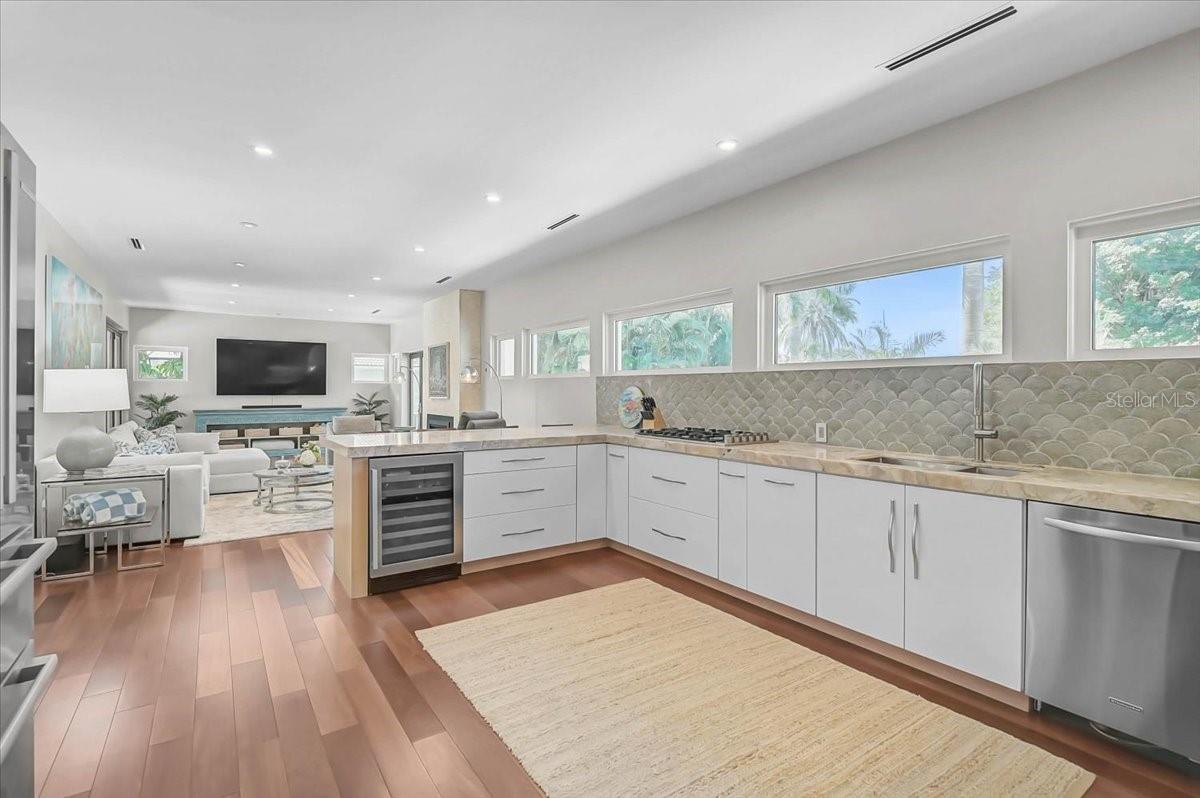627 OWL WAY, SARASOTA, FL, 34236