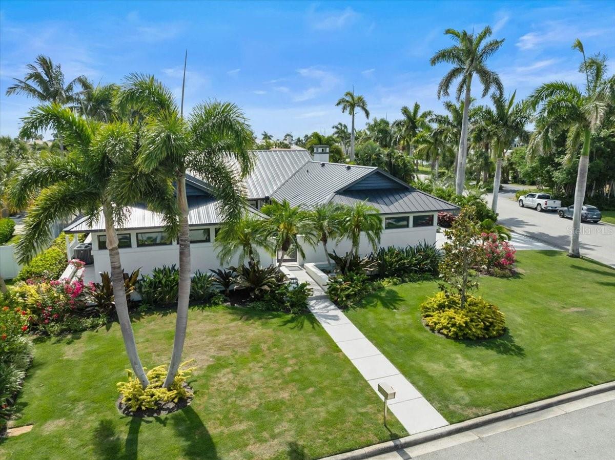 627 OWL WAY, SARASOTA, FL, 34236