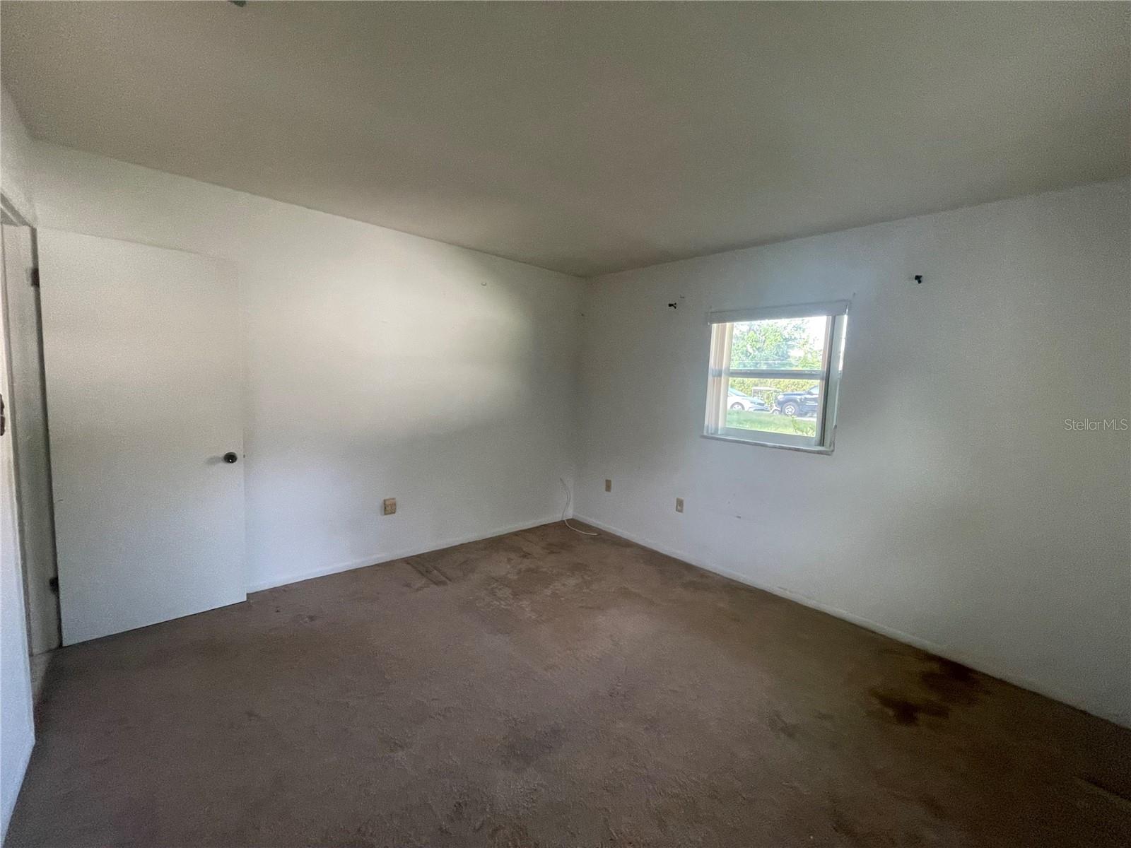 23 LONESOME PINE TRL, YALAHA, FL, 34797