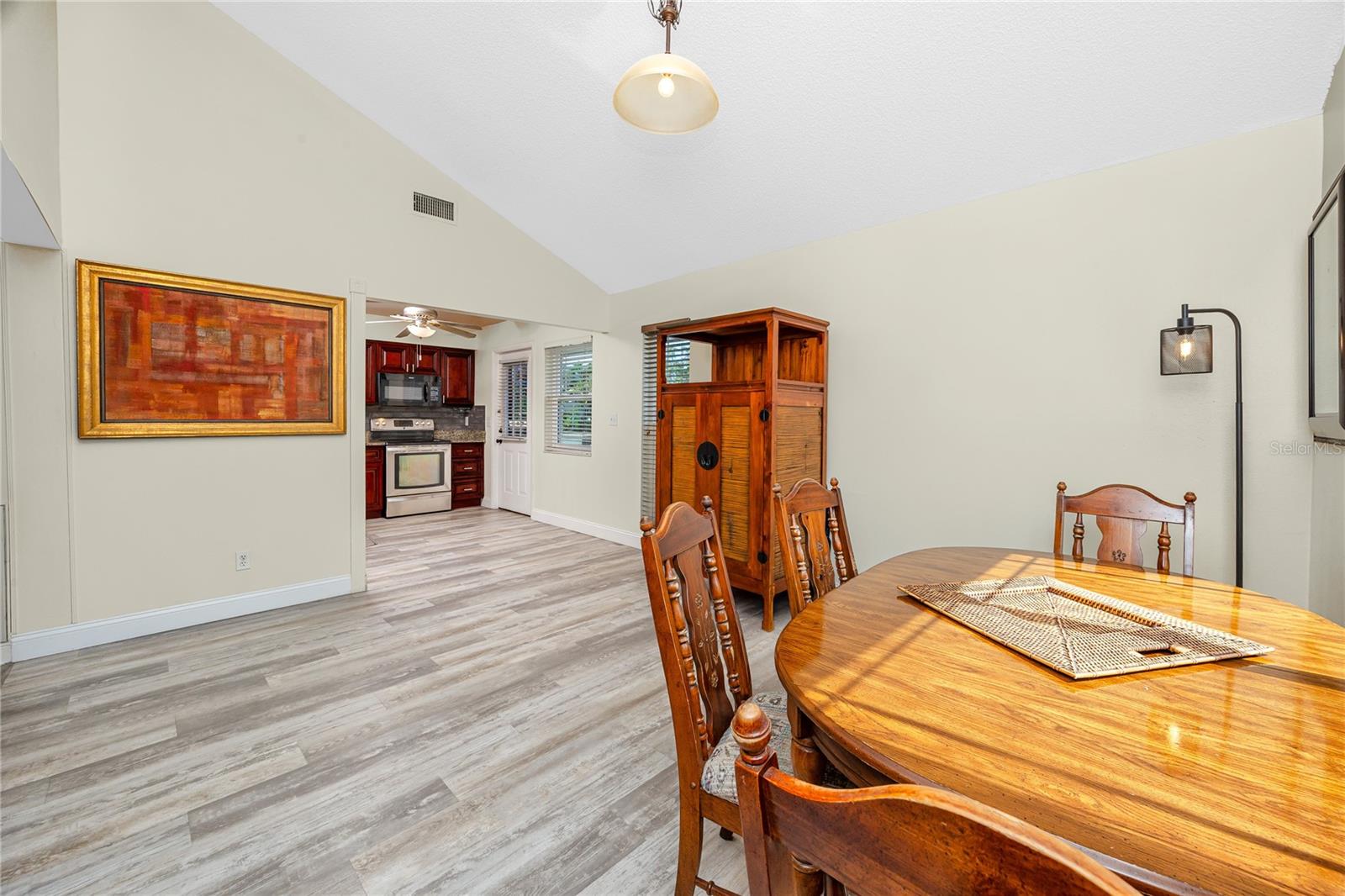 8759 ORIENT WAY NE, ST PETERSBURG, FL, 33702