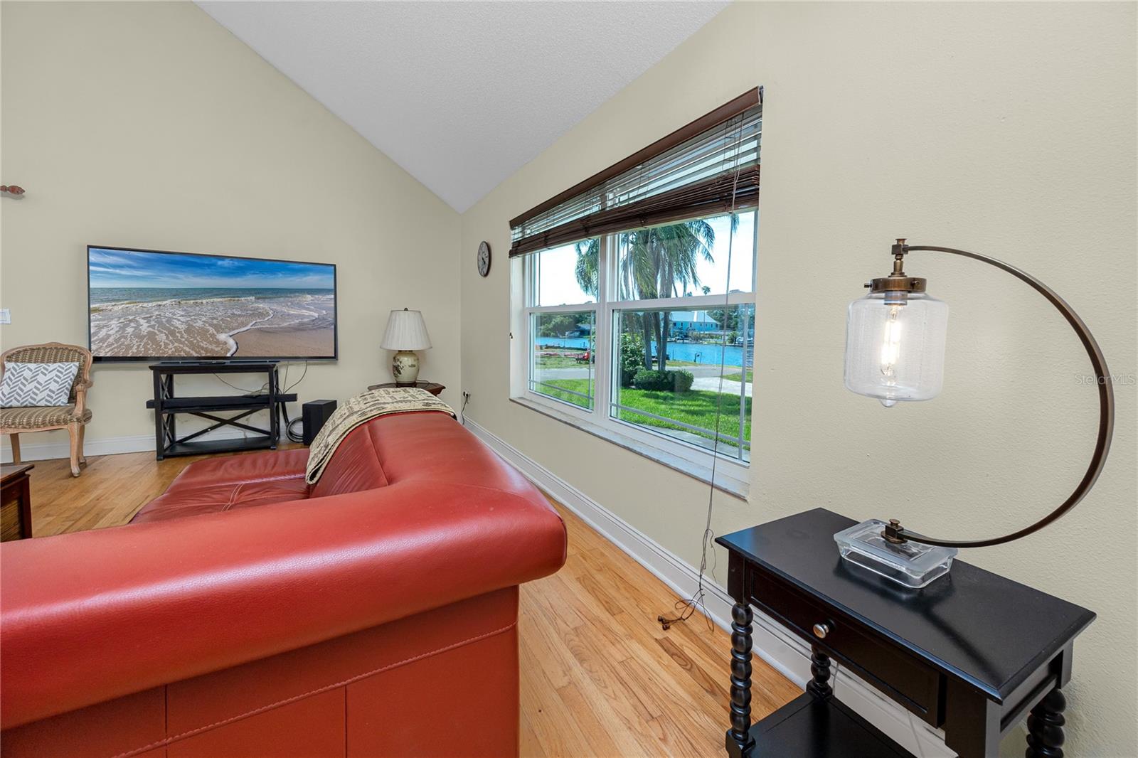 8759 ORIENT WAY NE, ST PETERSBURG, FL, 33702
