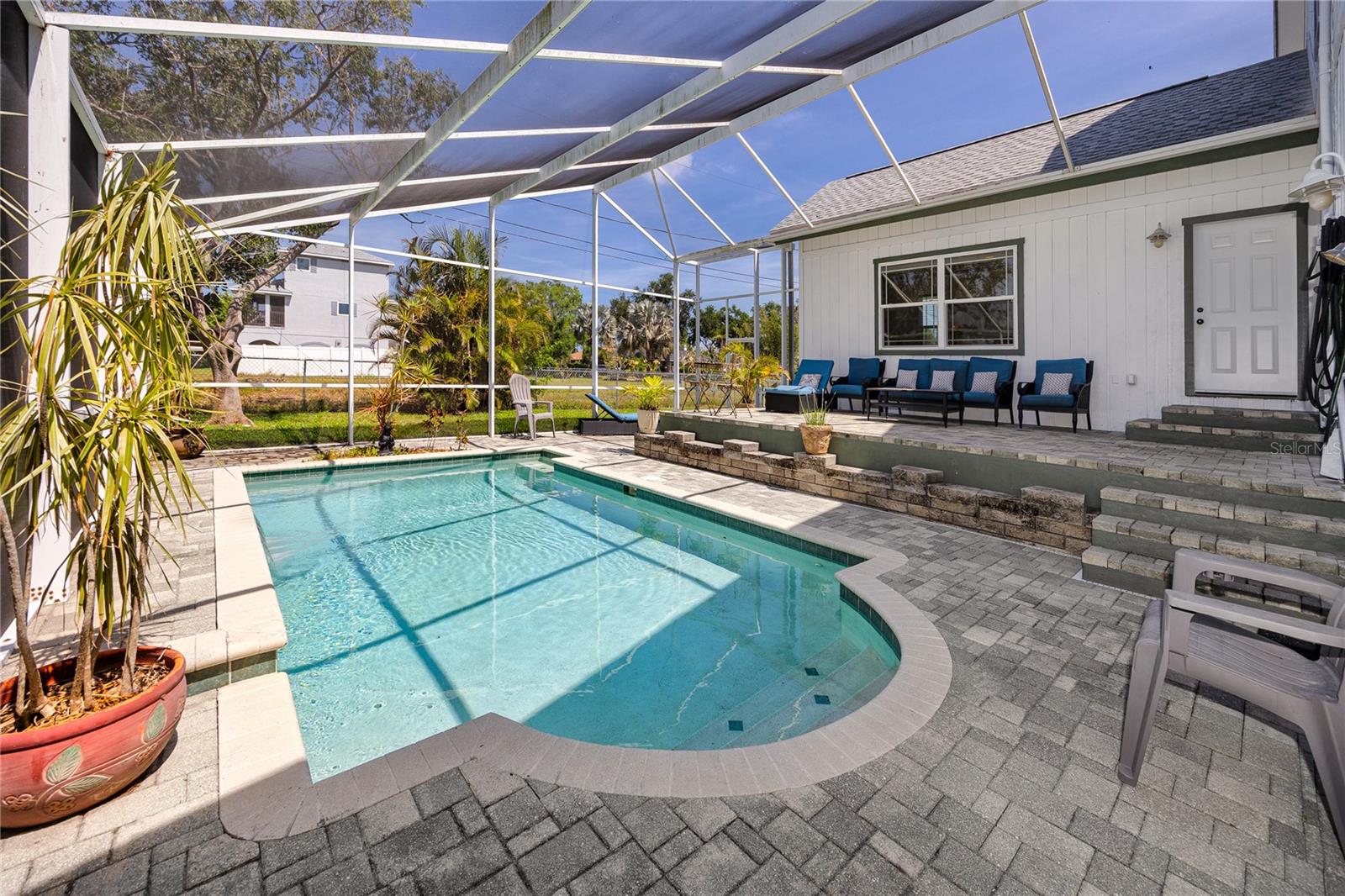 8759 ORIENT WAY NE, ST PETERSBURG, FL, 33702