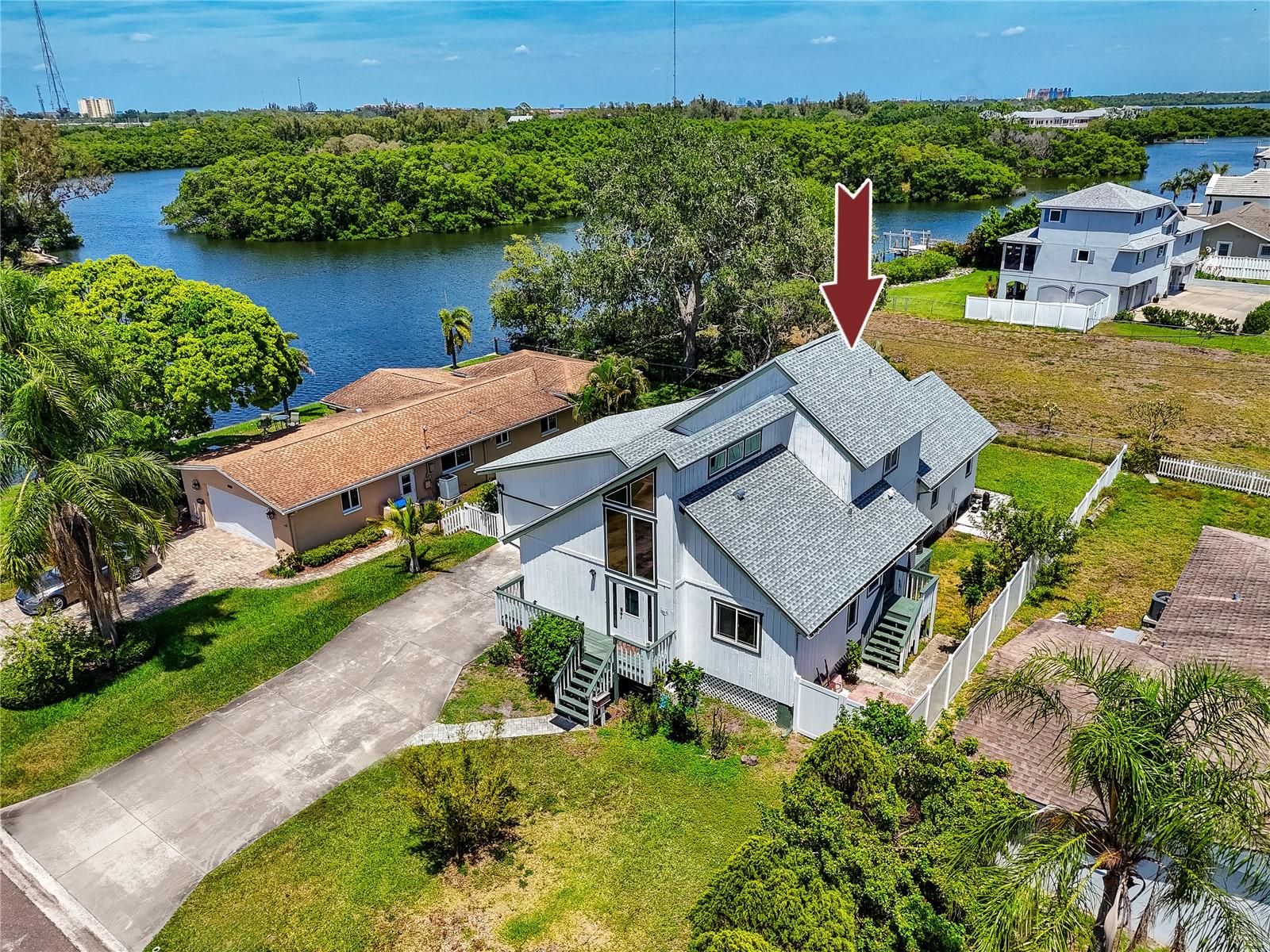 8759 ORIENT WAY NE, ST PETERSBURG, FL, 33702