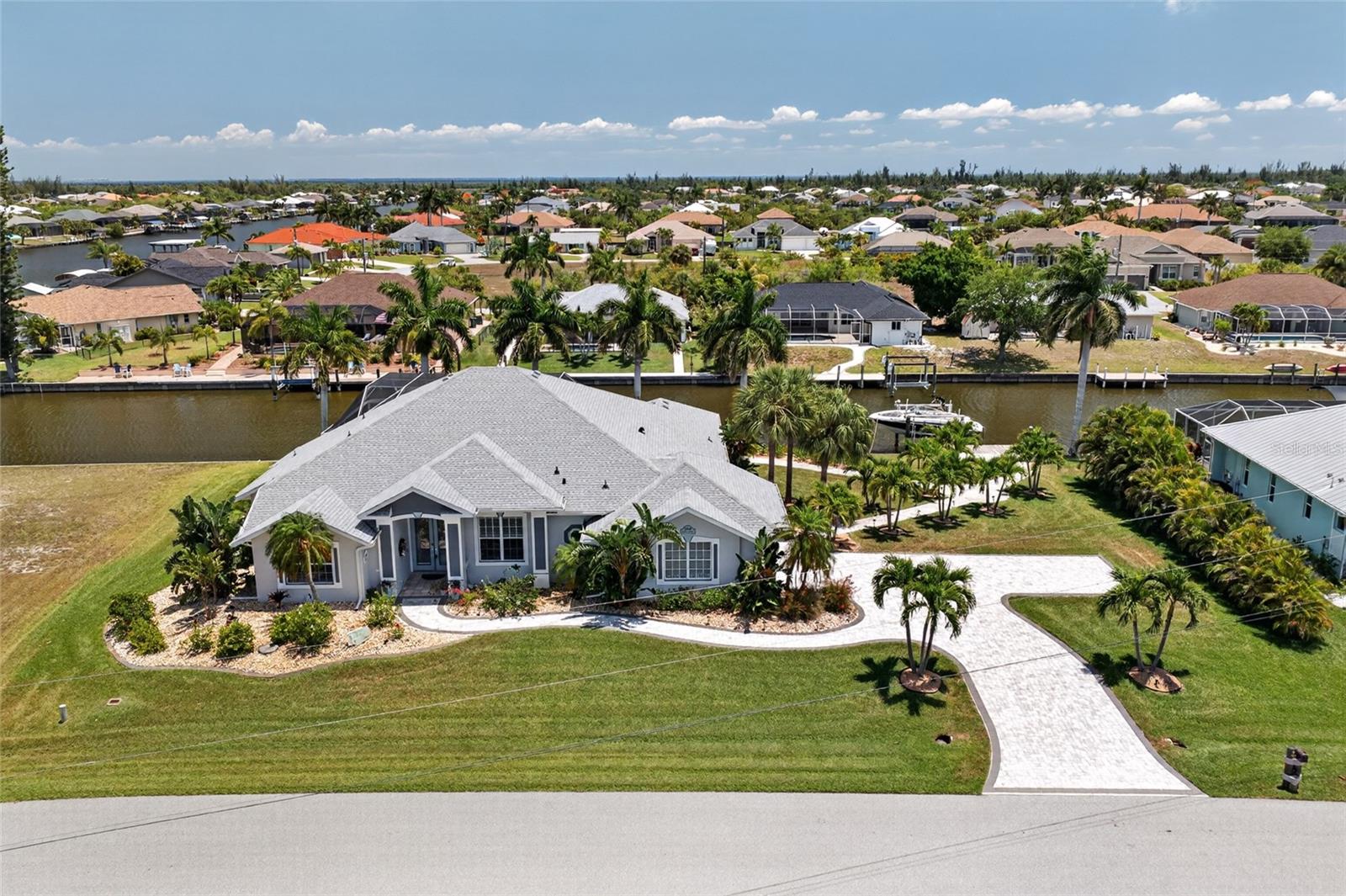 9348 SPRING CIR, PORT CHARLOTTE, FL, 33981