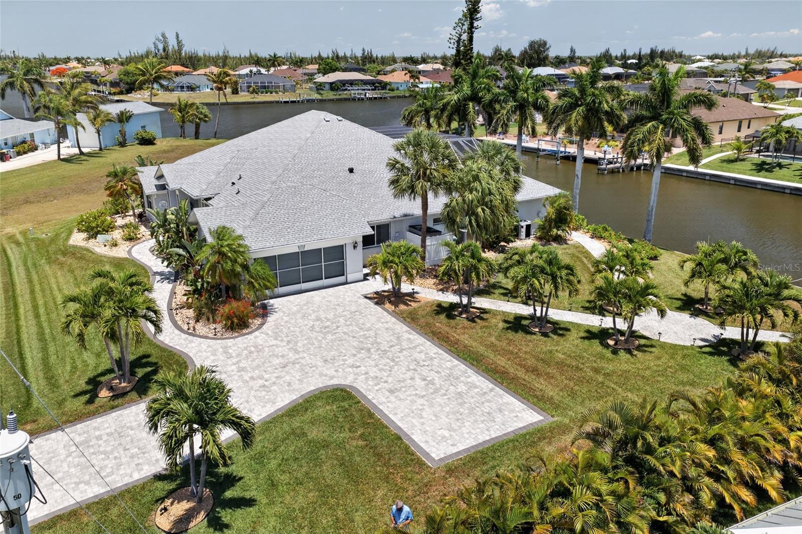 9348 SPRING CIR, PORT CHARLOTTE, FL, 33981