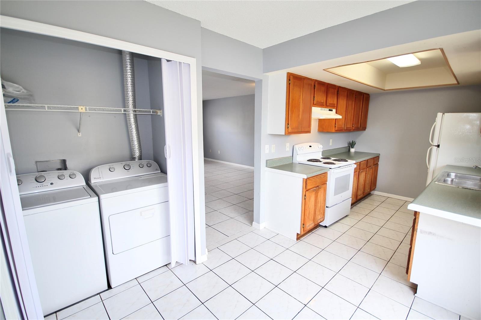 3283 OAK LAKE PL #127, WINTER PARK, FL, 32792