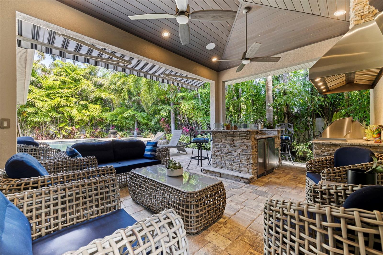 629 CORTEZ DR, TIERRA VERDE, FL, 33715