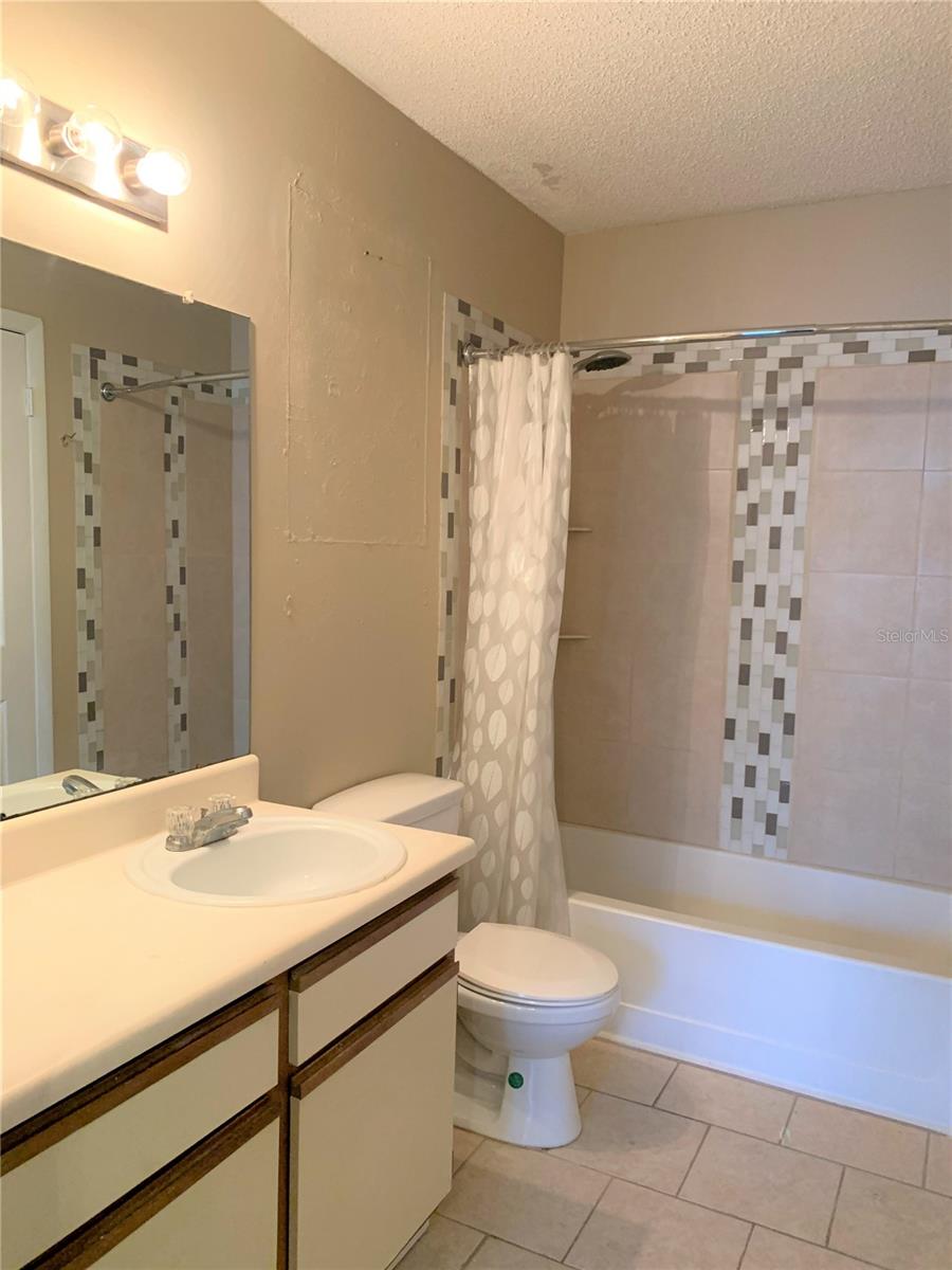 8603 FANCY FINCH DR #202, TAMPA, FL, 33614