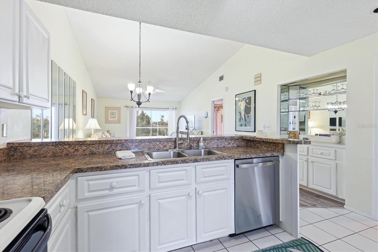 6800 PLACIDA RD #208, ENGLEWOOD, FL, 34224