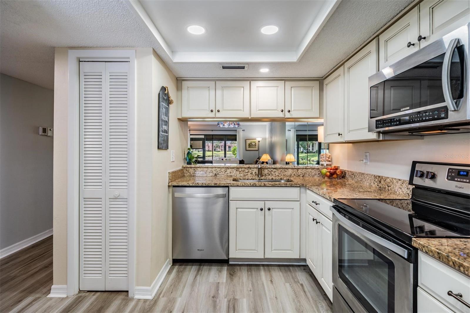 107 LAKEVIEW PL #7, OLDSMAR, FL, 34677