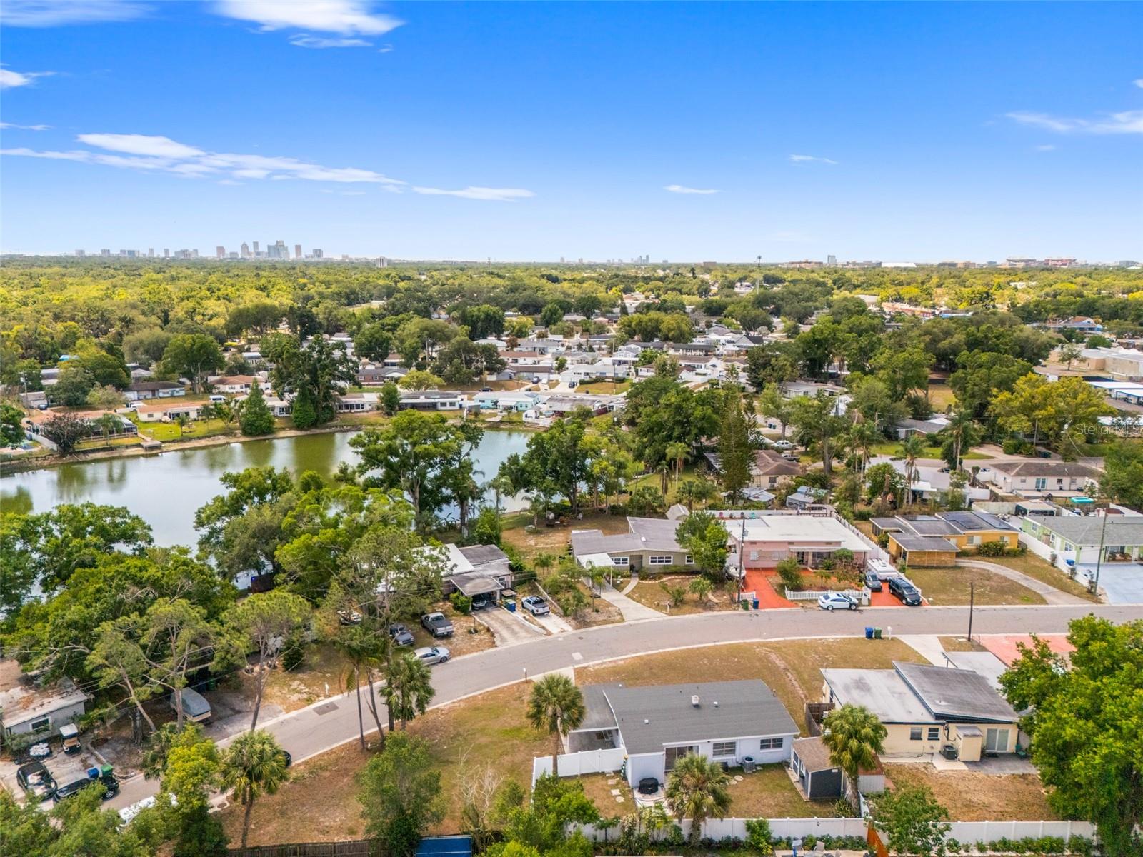 2125 W HIAWATHA ST, TAMPA, FL, 33604