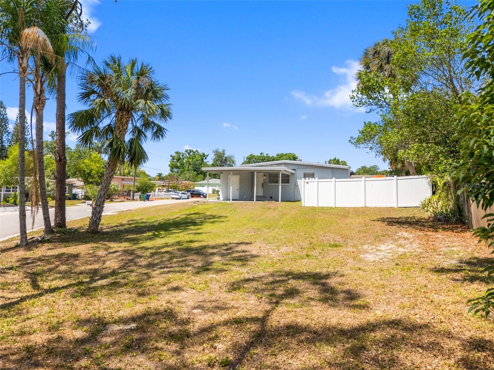 2125 W HIAWATHA ST, TAMPA, FL, 33604