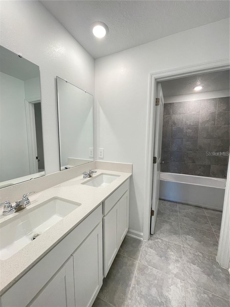 2154 AQUIFER LN, DAVENPORT, FL, 33837