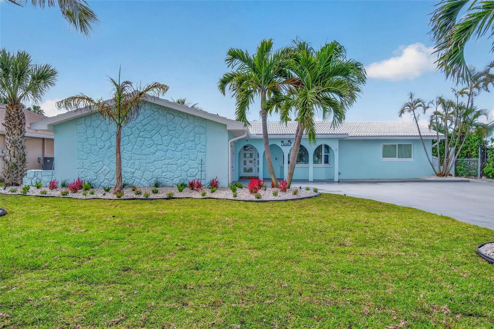 650 64TH AVE, ST PETE BEACH, FL, 33706