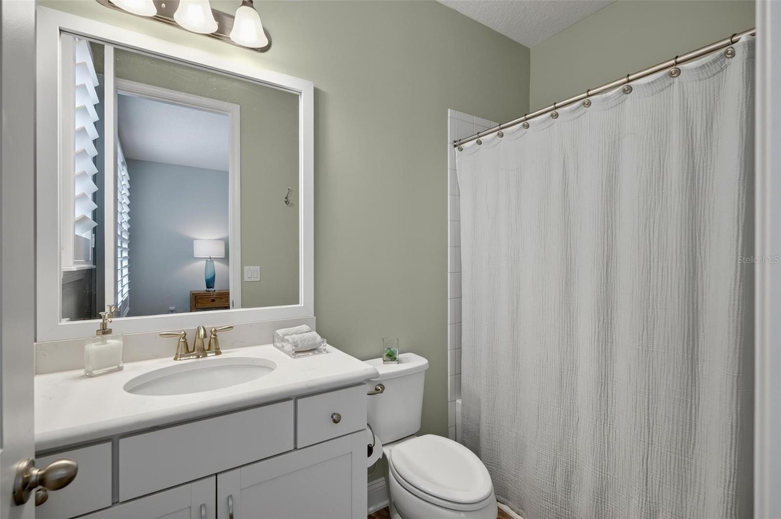 35 HIDDEN TREASURE DR, PALM COAST, FL, 32137