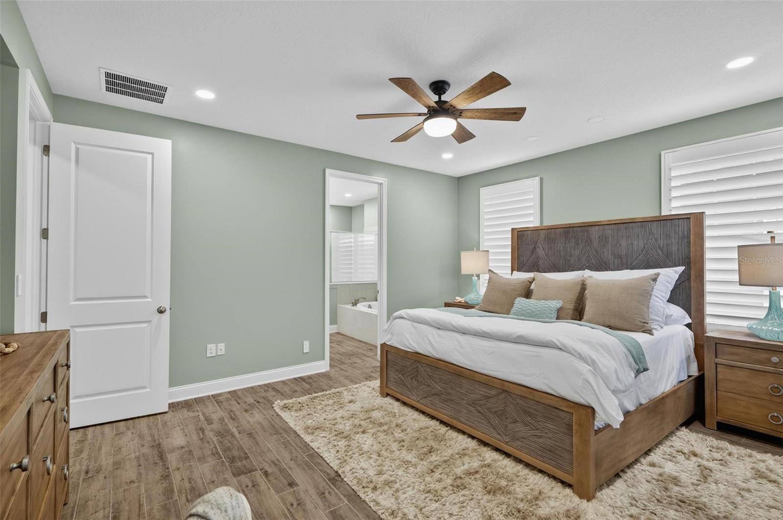 35 HIDDEN TREASURE DR, PALM COAST, FL, 32137