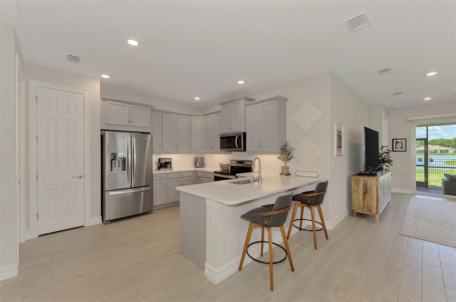 329 IBIZA LOOP, VENICE, FL, 34292