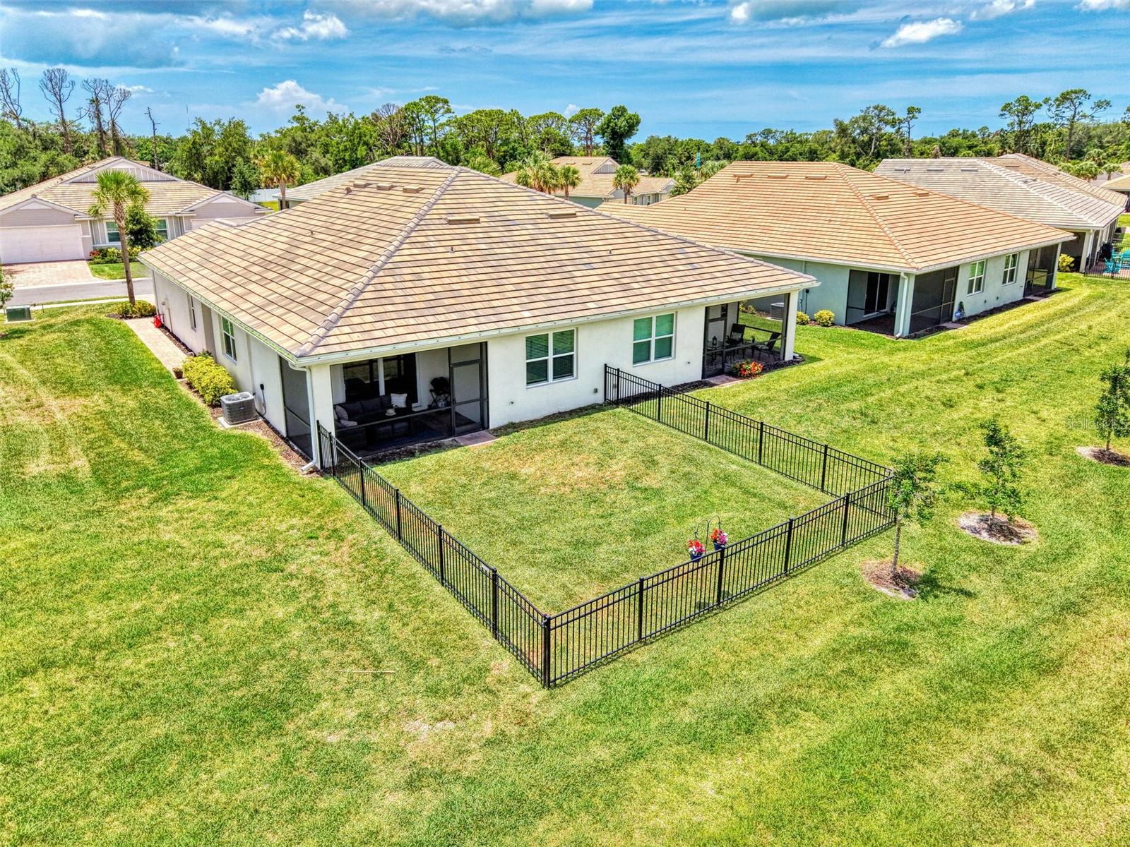 329 IBIZA LOOP, VENICE, FL, 34292