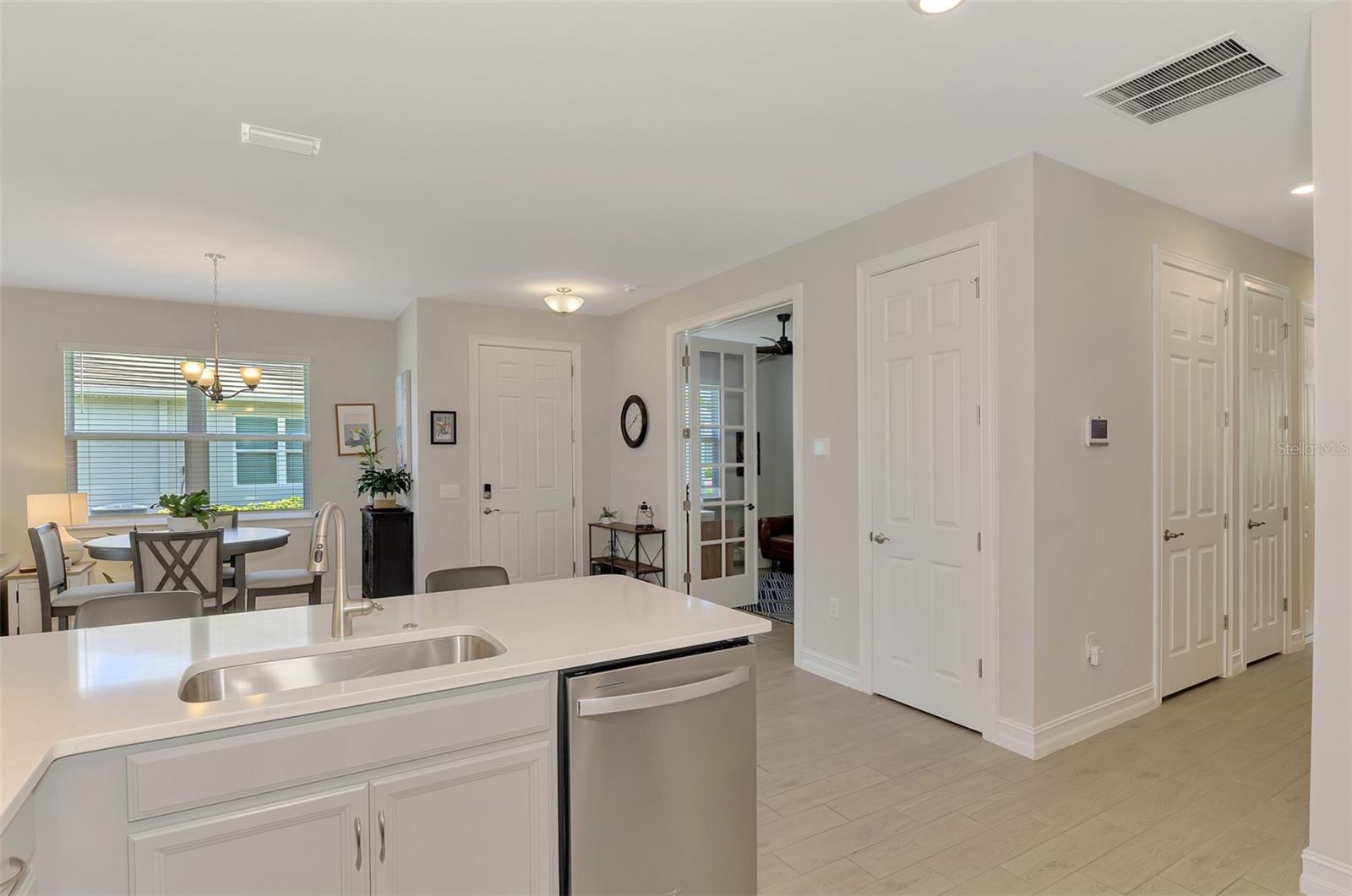 329 IBIZA LOOP, VENICE, FL, 34292