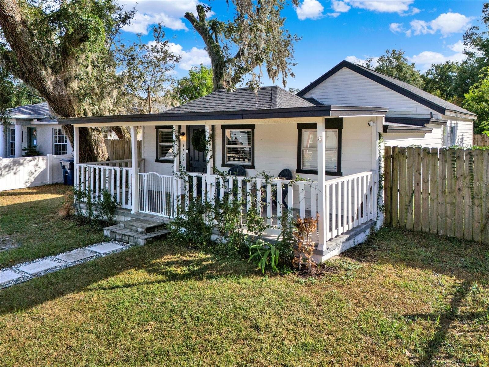 1707 E NEW ORLEANS AVE, TAMPA, FL, 33610
